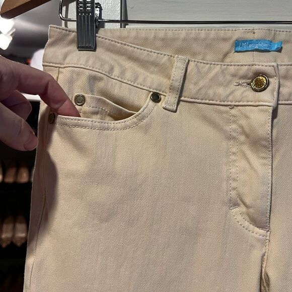 J. McLaughlin Lexi Jeans - Picture 7 of 9